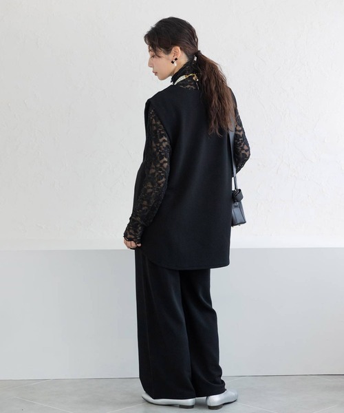 フェリシモMama（フェリシモママ）の「【上下セット】Ｍｏｒｅｄｄｅ　マタニティから産後も使える　２ーＷＡＹカットソーセットアップ（マタニティウェア/グッズ・レディース・グレイッシュベージュ/ブラック・LL/L/M）」の4枚目の写真