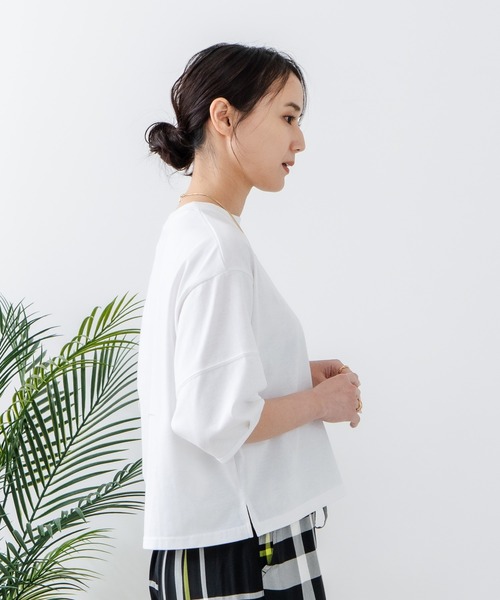 fort point(フォーポイント)の「【汗染みの目立ちにくいTシャツ ZEROSTAIN/ゼロステイン】バルーン袖Tシャツ 撥水・防汚加工 バルーンスリーブ 脇汗対策 大人カジュアル(Tシャツ/カットソー・レディース・スミクロ/ダークグリーン/ブラック/ホワイト/パープル・LARGE/MEDIUM)」の20枚目の写真