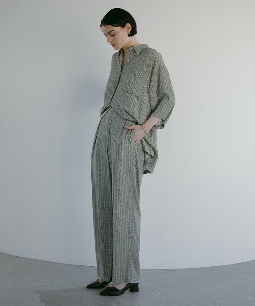 MANOF(マノフ)の「BLUR PATTERN PANTS(その他パンツ・レディース・ブルー/ベージュ・M/S)」の9枚目の写真