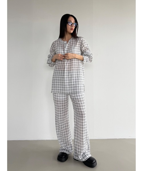 Didot.showroom(ディドット ショールーム)の「【DIDOT.】シアーチェックイージーパンツ(その他パンツ・レディース・ベージュ/チャコール/アイボリー・FREE)」の4枚目の写真