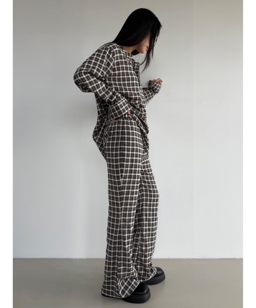 Didot.showroom(ディドット ショールーム)の「【DIDOT.】シアーチェックイージーパンツ(その他パンツ・レディース・ベージュ/チャコール/アイボリー・FREE)」の14枚目の写真