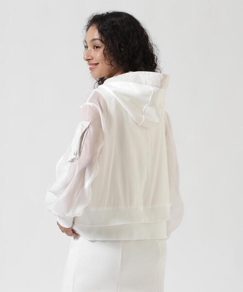 Risley（リズレー）の「Risley/リズレー/肩掛けMA-1フーディー（ブルゾン・レディース・ブラック/ホワイト・F）」の11枚目の写真