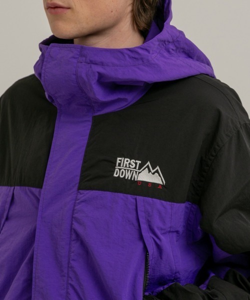 FIRST DOWN(ファーストダウン)の「FIRST DOWN TASLAN NYLON MOTOWN JACKET(ファーストダウン タスランナイロン モータウンジャケット)(ナイロンジャケット・メンズ・ブラック/パープル/イエロー/レオパード・MEDIUM/LARGE/X-LARGE)」の9枚目の写真
