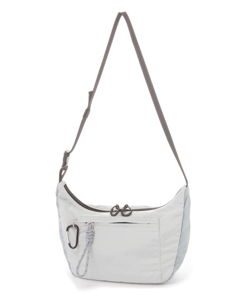 GLOBAL WORK（グローバルワーク）の「撥水軽量手提げ変形ショルダー/323156（ショルダーバッグ・レディース・ブラック/チャコールグレー/グレー/ベージュ・ONE SIZE）」の8枚目の写真