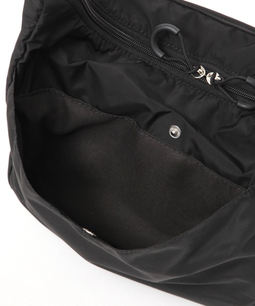 GLOBAL WORK（グローバルワーク）の「撥水軽量手提げ変形ショルダー/323156（ショルダーバッグ・レディース・ブラック/チャコールグレー/グレー/ベージュ・ONE SIZE）」の20枚目の写真