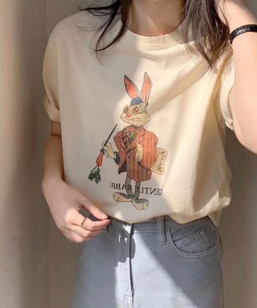 LETee（レティー）の「バニープリントティーシャツ（Tシャツ/カットソー・レディース・ホワイト/ネイビー/ベージュ・FREE）」の7枚目の写真