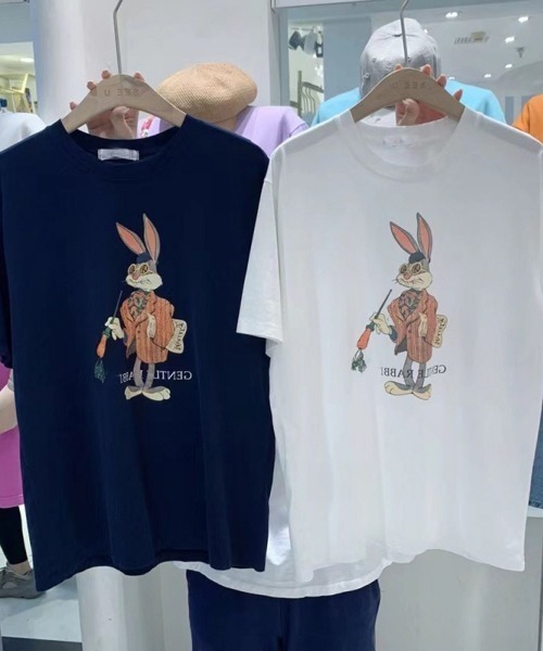 LETee（レティー）の「バニープリントティーシャツ（Tシャツ/カットソー・レディース・ホワイト/ネイビー/ベージュ・FREE）」の10枚目の写真