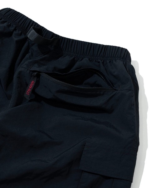 Gramicci(グラミチ)の「GRAMICCI/グラミチ NYLON EXPLORER CARGO SHORT(その他パンツ・メンズ・サンドベージュ/モスグリーン/パープル/ブラック・X-LARGE/LARGE/MEDIUM)」の11枚目の写真