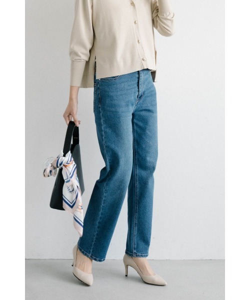 M.deux(エムドゥ)の「ストレート美脚デニム(デニムパンツ・レディース・ネイビー/ブルー・SMALL/MEDIUM)」の13枚目の写真