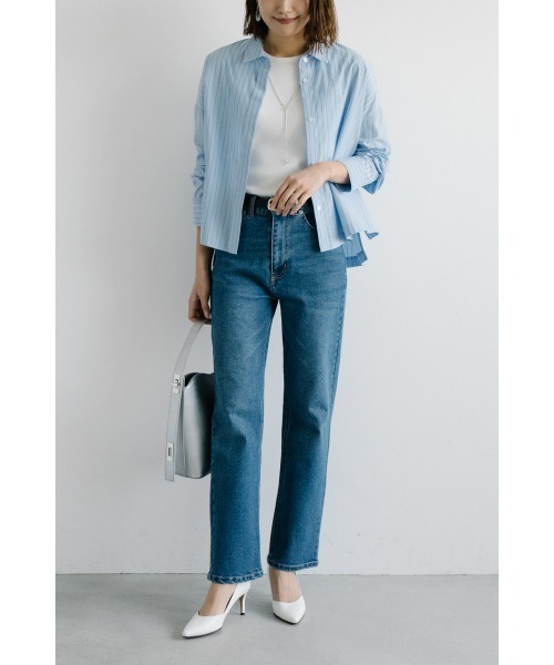 M.deux(エムドゥ)の「ストレート美脚デニム(デニムパンツ・レディース・ネイビー/ブルー・SMALL/MEDIUM)」の15枚目の写真
