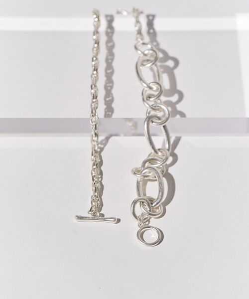 AMERICAN HOLIC（アメリカンホリック）の「切替チェーンマンテルネックレス（ネックレス・レディース・シルバー・FREE）」の3枚目の写真