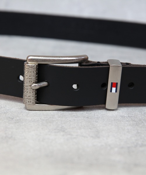 TOMMY HILFIGER（トミーヒルフィガー）の「TOMMY HILFIGER レザーロゴ入りベルト（ベルト・メンズ・ブラック/ブラウン・MEDIUM/LARGE/X-LARGE/SMALL）」の6枚目の写真