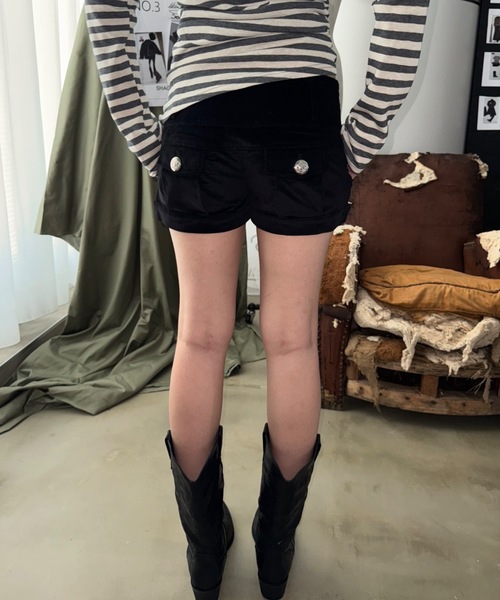 SHAGGIE（シャギー）の「マイクロミニコーデュロイショートパンツ（その他パンツ・レディース・ブラック/ブラウン・MEDIUM/SMALL）」の22枚目の写真