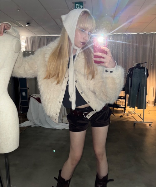 SHAGGIE（シャギー）の「マイクロミニコーデュロイショートパンツ（その他パンツ・レディース・ブラック/ブラウン・MEDIUM/SMALL）」の10枚目の写真