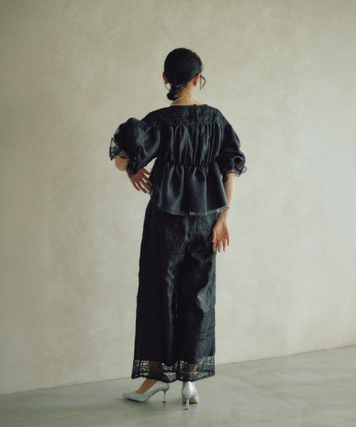 haremode（ハレモード）の「結婚式 お呼ばれ 二次会 謝恩会 成人式 同窓会 対応 20代 30代 ルナレース 刺繍 シアー ボリューム袖 ワイドパンツ セットアップ パンツドレス セレモニー パーティ オケージョン ドレス（パンツドレス・レディース・シルバー/モカ/ブラック・M/S）」の9枚目の写真