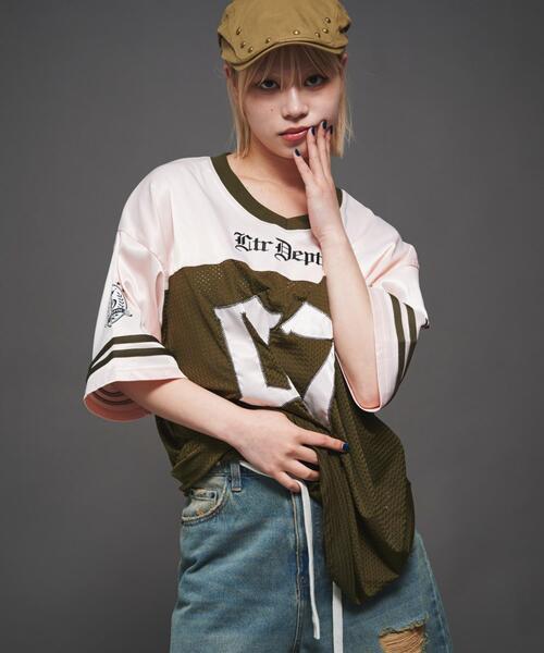 LTR DEPTH（レイターデプス）の「LTR DEPTH/ナンバリングホッケーT（Tシャツ/カットソー・メンズ・ピンク/グレー・MEDIUM/LARGE）」の22枚目の写真