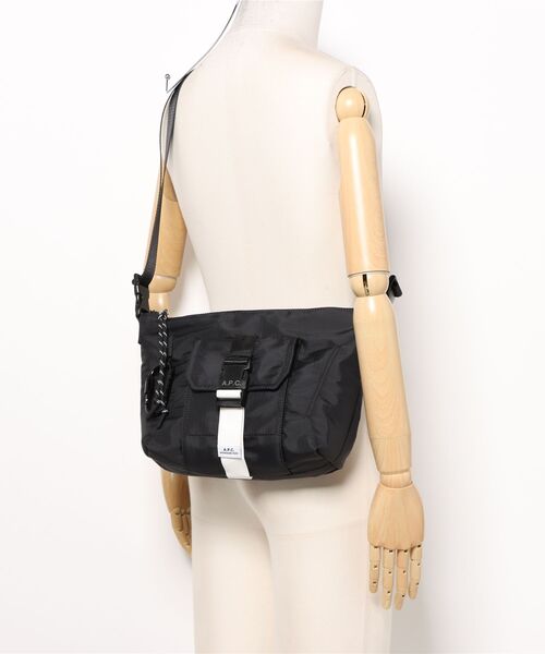 BESACE TREK（ショルダーバッグ）｜A.P.C.（アーペーセー）の