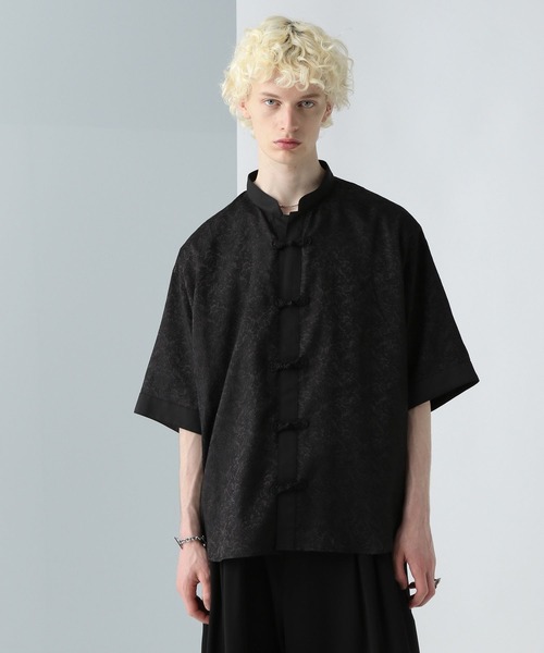 【美品】HARE　チャイナガラシャツ　ブラック　ブラウス　総柄 HARE（ハレ）の「チャイナガラシャツ(HARE)（シャツ/ブラウス