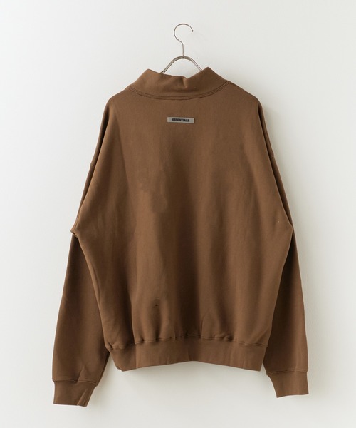FOG ESSENTIALS（エフオージーエッセンシャルズ）の「FOG ESSENTIALS/エッセンシャルズ SSENSE 1POINT LOGO HI NECK SWEAT SHIRTS スウェット（スウェット・メンズ・ブラウン・S/M/L/XL）」の4枚目の写真