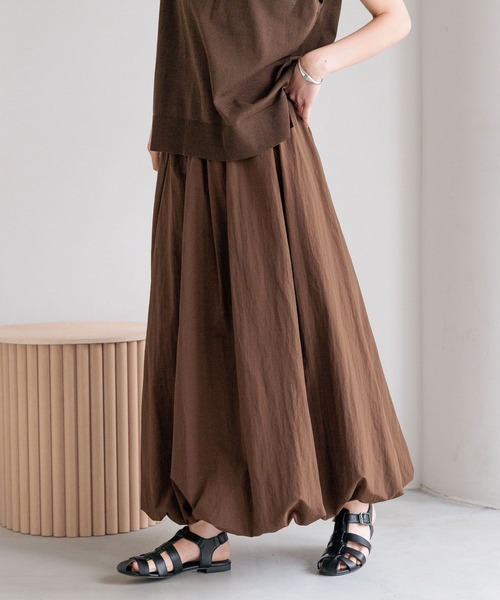 LOWRYS FARM（ローリーズファーム）の「バルーンロングスカート　532402（スカート・レディース・ブラウン/アイボリー/ブラック・FREE）」の3枚目の写真