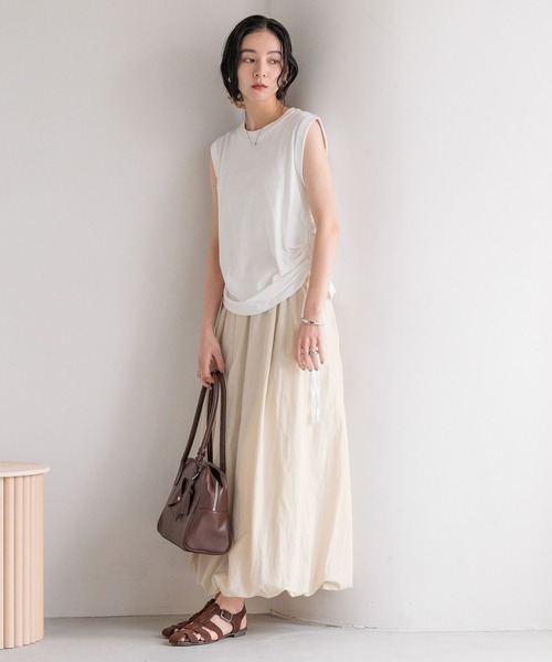 LOWRYS FARM（ローリーズファーム）の「バルーンロングスカート　532402（スカート・レディース・ブラウン/アイボリー/ブラック・FREE）」の19枚目の写真