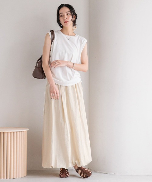 LOWRYS FARM（ローリーズファーム）の「バルーンロングスカート　532402（スカート・レディース・ブラウン/アイボリー/ブラック・FREE）」の20枚目の写真