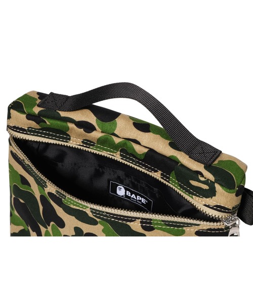 A BATHING APE（アベイシングエイプ）の「ABC CAMO MUSIC POUCH TRAVEL