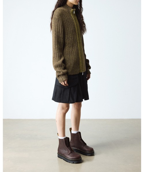 Dr. Martens(ドクターマーチン)の「Dr. Martens/ドクターマーチン ZEBZAG レースレス ブーツ 42653200(ブーツ・メンズ・ブラウン・UK9/UK6/UK5/UK4/UK3/UK8/UK7)」の3枚目の写真