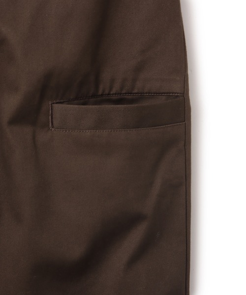 atmos(アトモス)の「atmos Two Tack Trousers / アトモス ツータック トラウザーズ(その他パンツ・メンズ・ブラック/ベージュ/ネイビー・M/XL/L)」の16枚目の写真