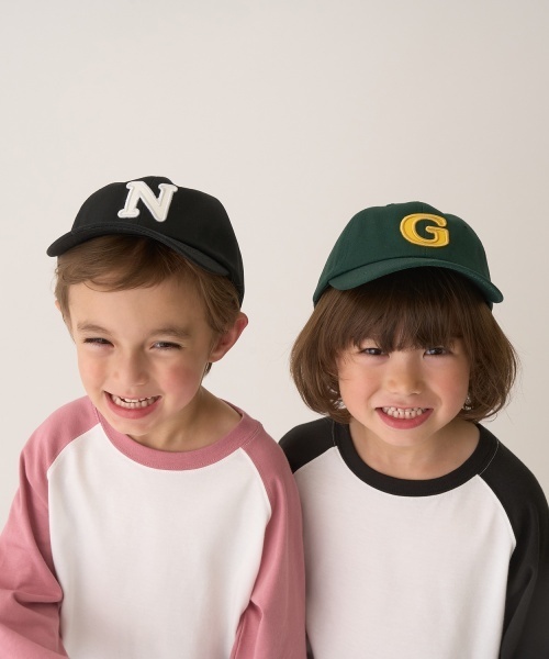 b・ROOM(ビールーム)の「アソートロゴアップリケキャップ(キャップ・キッズ・モスグリーン/レッド/ブラック・53cm)」の21枚目の写真