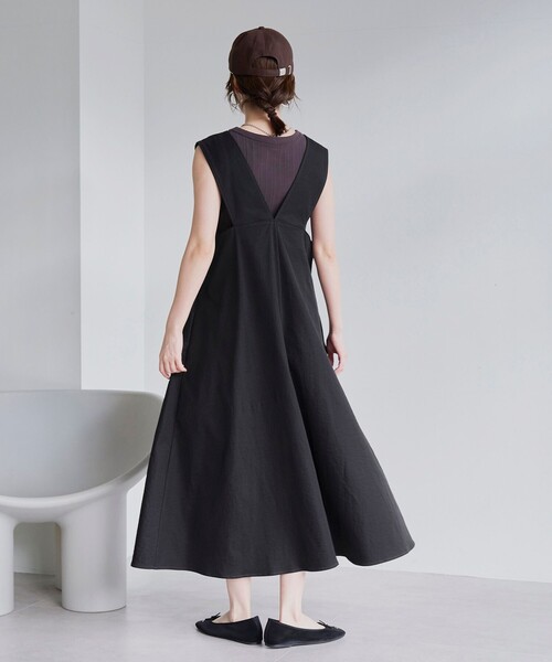 coen(コーエン)の「ポリツイル ジャンスカ(ジャンパースカート・レディース・ブラック/ベージュ/ダークグレー・L/M)」の4枚目の写真