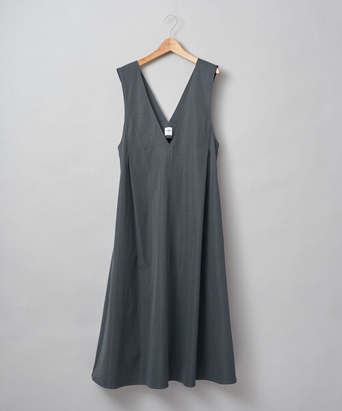 coen(コーエン)の「ポリツイル ジャンスカ(ジャンパースカート・レディース・ブラック/ベージュ/ダークグレー・L/M)」の18枚目の写真