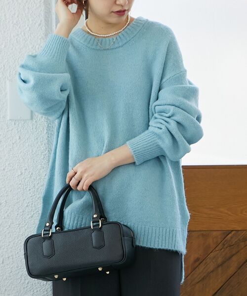 le.coeur blanc(ルクールブラン)の「《WEB限定アイテム》ワイドシルエットクルーネックプルオーバー(ニット/セーター・レディース・アイボリー/サックスブルー/ベージュ/ライトグレー/ブラック・38)」の5枚目の写真