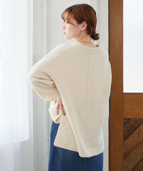 le.coeur blanc(ルクールブラン)の「《WEB限定アイテム》ワイドシルエットクルーネックプルオーバー(ニット/セーター・レディース・アイボリー/サックスブルー/ベージュ/ライトグレー/ブラック・38)」の20枚目の写真