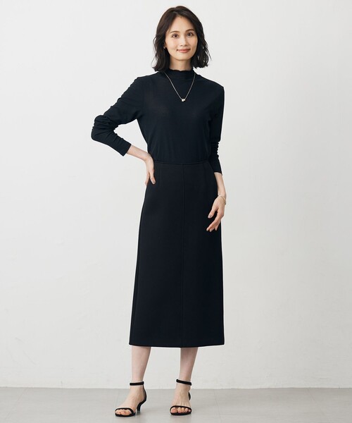 J.PRESS(ジェイプレス)の「【WEB限定】シアーストレッチフライス メローネック シアー カットソー(Tシャツ/カットソー・レディース・ブラック系/ダークブラウン系/ベージュ系/アイボリー系・LARGE/MEDIUM)」の12枚目の写真