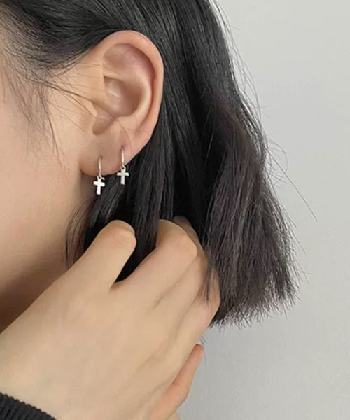 UP START(アップスタート)の「シンプルチャームリングピアス/ペア(RO)(ピアス(両耳用)・レディース・その他2/その他1/その他・FREE)」の3枚目の写真