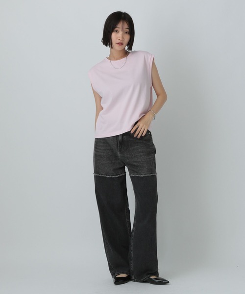 LOWRYS FARM(ローリーズファーム)の「ベーシックノースリーブ 580987(Tシャツ/カットソー・レディース・オフホワイト/ブラック/ピンク・FREE)」の9枚目の写真