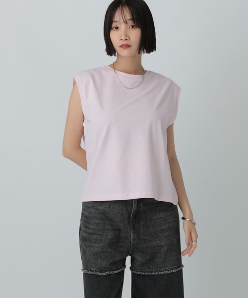 LOWRYS FARM(ローリーズファーム)の「ベーシックノースリーブ 580987(Tシャツ/カットソー・レディース・オフホワイト/ブラック/ピンク・FREE)」の11枚目の写真