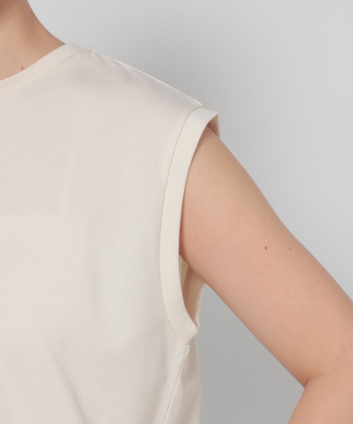 LOWRYS FARM(ローリーズファーム)の「ベーシックノースリーブ 580987(Tシャツ/カットソー・レディース・オフホワイト/ブラック/ピンク・FREE)」の17枚目の写真