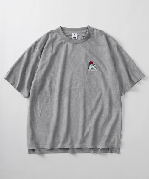 Red Cap Girl(レッドキャプガール)の「【70】【RCG】カットスウェード ワンポイント刺繍 Tシャツ(Tシャツ/カットソー・メンズ・ベージュ/グリーン/チャコールグレー/グレー・L/M)」の7枚目の写真