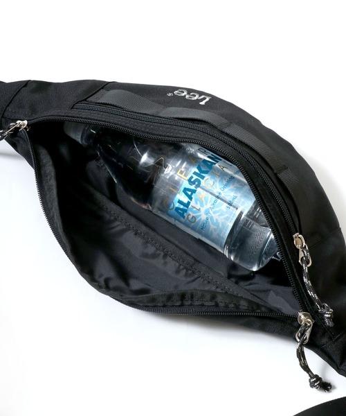 Lee（リー）の「Lee/リー 撥水 ロゴ ワンポイント刺繍 テープ付き ウエストバッグ/ボディバッグ/レディース メンズ（ボディバッグ/ウエストポーチ・レディース・グレー/ブラック/カーキ/ベージュ・FREE）」の18枚目の写真