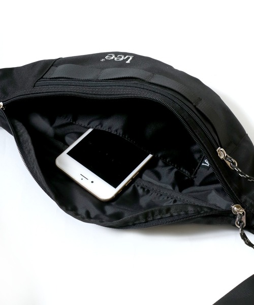 Lee（リー）の「Lee/リー 撥水 ロゴ ワンポイント刺繍 テープ付き ウエストバッグ/ボディバッグ/レディース メンズ（ボディバッグ/ウエストポーチ・レディース・グレー/ブラック/カーキ/ベージュ・FREE）」の19枚目の写真