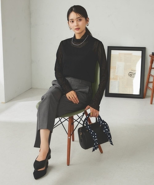 a.v.v（アーヴェヴェ）の「ボウタイスカーフシュシュセット（ストール/ショール・レディース・ネイビー/ブラウン・38）」の15枚目の写真