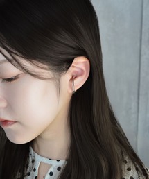BROTHERHOOD（ブラザーフッド）の「【earyear】Oval Line Form Simple Metal Ear Cuff〈片耳用〉（イヤーカフ）」