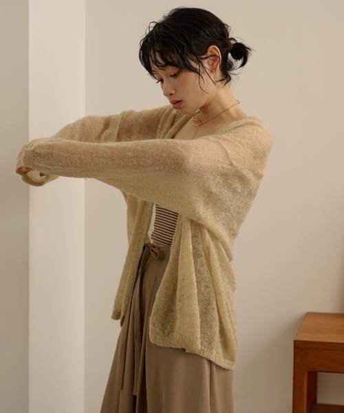 LAULEN(ローレン)の「wool mohair buttonless knit cardigan /ウールモヘアボタンレスニットカーディガン(カーディガン/ボレロ・レディース・ブラック/グレー/ベージュ・FREE)」の17枚目の写真