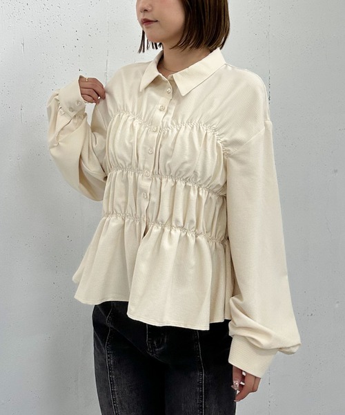 archives(アルシーヴ)の「シャーリングペプラムシャツ(シャツ/ブラウス・レディース・ブルー/アイボリー/ブラック・MEDIUM)」の22枚目の写真