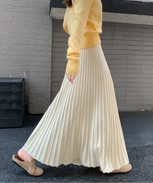 Aelina(エリナ)の「プルーツAラインハイウエストロングスカート(スカート・レディース・ブラック/レッド/ベージュ・F)」の9枚目の写真