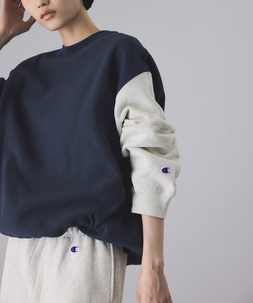 Champion（チャンピオン）の「【Champion for ADAM ET ROPE'】別注 RW  SWEAT（スウェット・レディース・ブラック/グレー/ネイビー・FREE）」の8枚目の写真