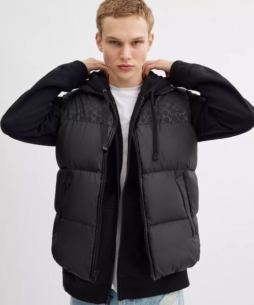 COACH 黒色ダウンジャケット フード付き COACH（コーチ） ダウンジャケット フード付き リバーシブル 赤