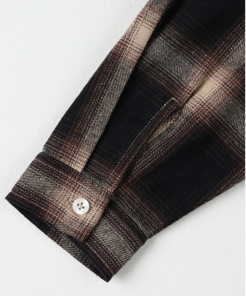 Right-on（ライトオン）の「【Refurbish】オンブレチェックシャツ（シャツ/ブラウス・キッズ・ベージュ/ブラック・130/160/140/150）」の10枚目の写真